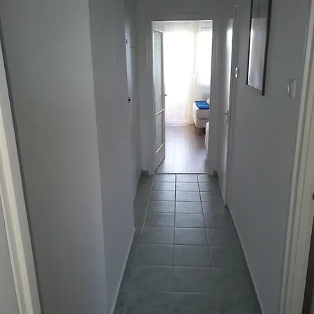 Apartman Fasor *